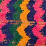 04075-Long rug with thunderbolt pattern-det3